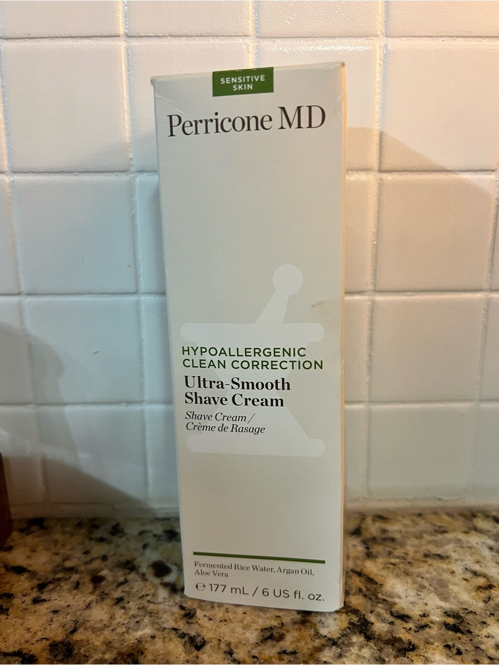 Perricone MD Ultra-Smooth Shave Cream — White with Green Accent
